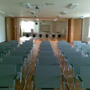 MLADINSKI HOTEL VE seminarska_2_splet_1