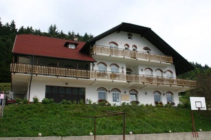 Tourist farm Tuševo