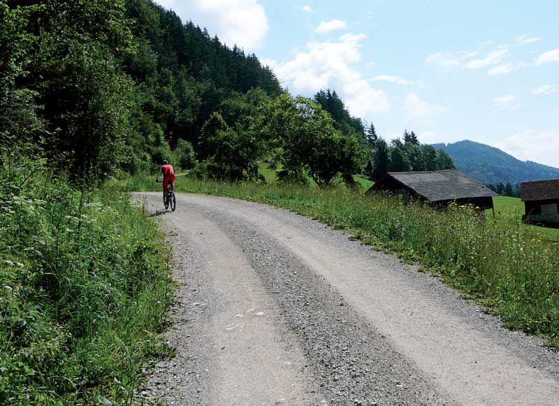 Bevče – Janškovo Selo – Hudičev graben – Paški Kozjak – Dolič