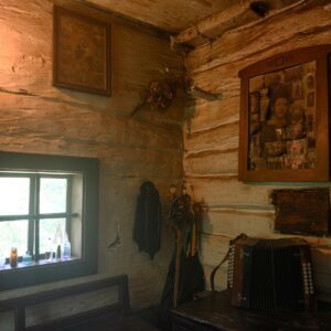 Kavcnikova-domacija-05-visitsaleska
