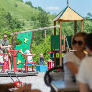 Lampercek-04-visitsaleska