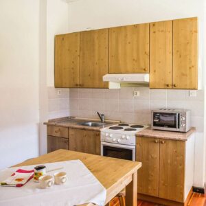 Mladinski-center-Smartno-ob-Paki-02-visitsaleska