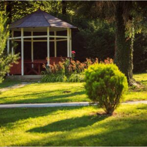 Terme-Topolsica-gazeba-visitsaleska