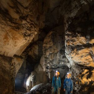 Treking-skozi-Hudo-luknjo-6101-visitsaleska