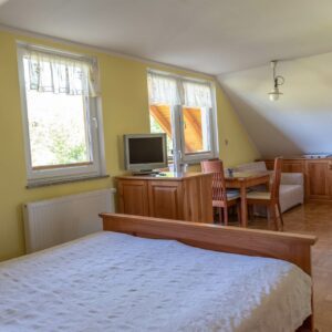 Turisticna-kmetija-Apat-02-visitsaleska