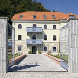 Vila-Bianca-01-vredno-ogleda-visitsaleska