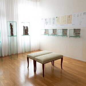 Vila-Mayer-04-visitsaleska
