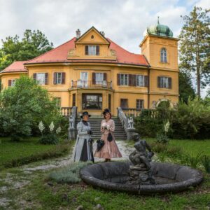 Usnjarsko popotovanje družine Woschnagg