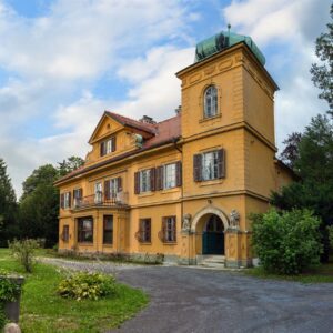 Vosnjakova-pot-dvorec-Gutenbuchel-Sostanj-6778-visitsaleska