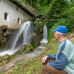 Vovkov-mlin-08-visitsaleska
