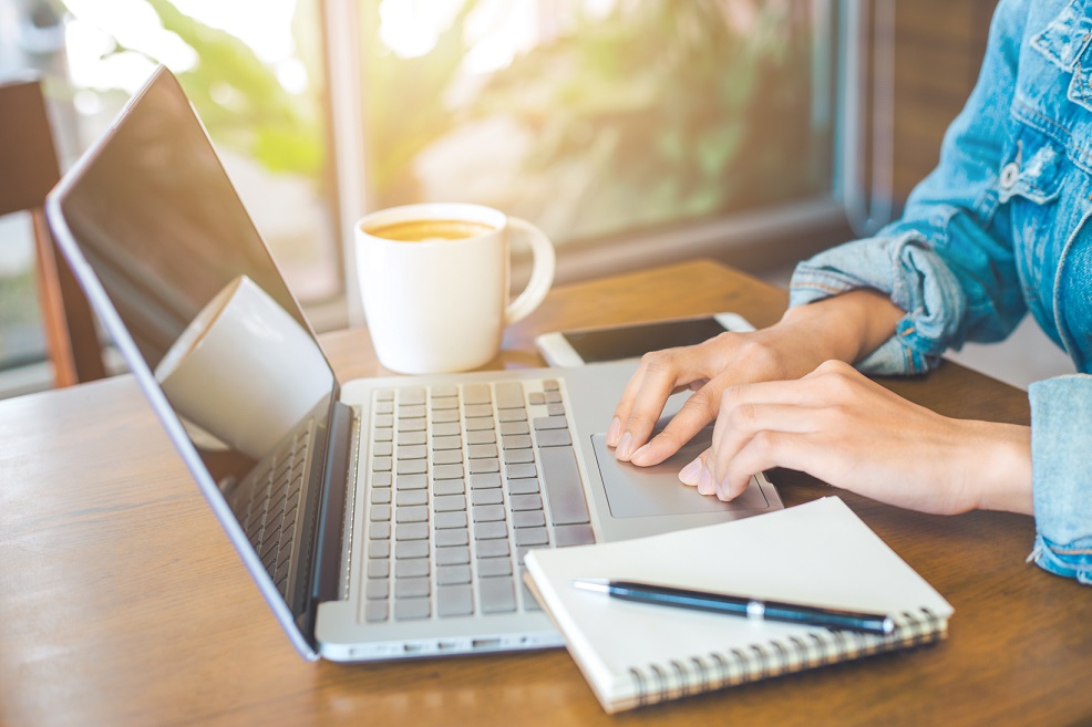 Pisma znanim neznancem