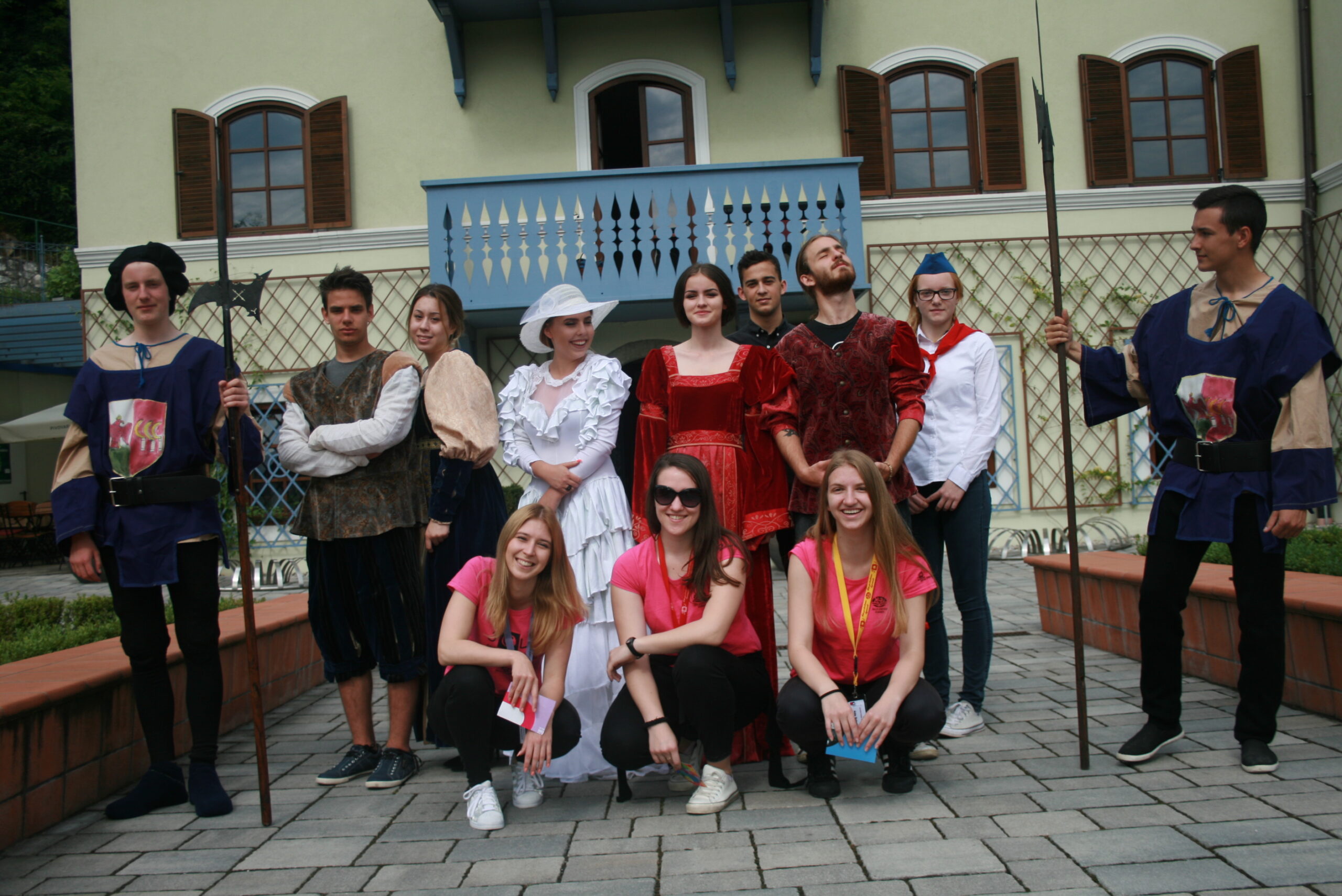 ZGODOVINSKA ZANKA - Šola za storitvene dejavnosti ŠCV