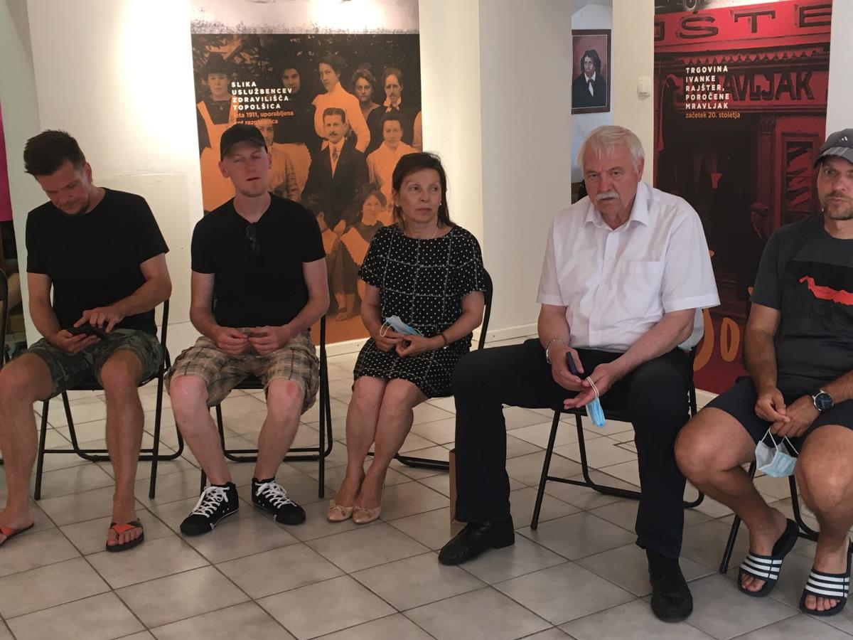 V Mestni galeriji Šoštanj na ogled razstava Drobci šoštanjske preteklosti