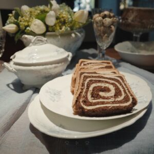 Tradicionalni slovenski recept za orehovo potico