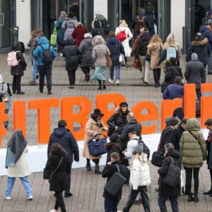 ITB Berlin že trka na vrata