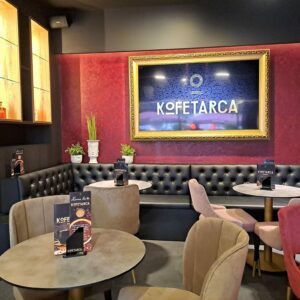 Ponovno se je v centru mesta odprla kavarna Kofetarca