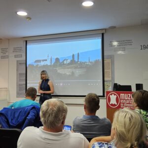 Dokumentarni film Potopljeni spomini: Škale