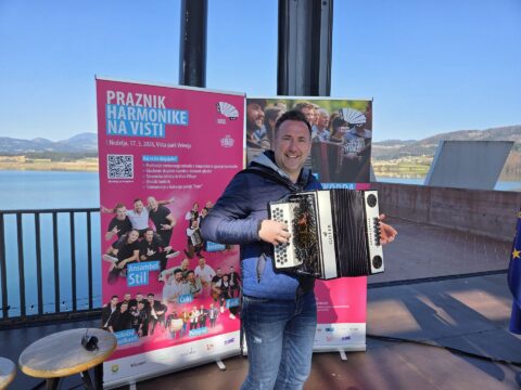 Velenje v lovu na Guinnessov rekord: S 5.500 harmonikarji bomo pokazali moč slovenske skupnosti